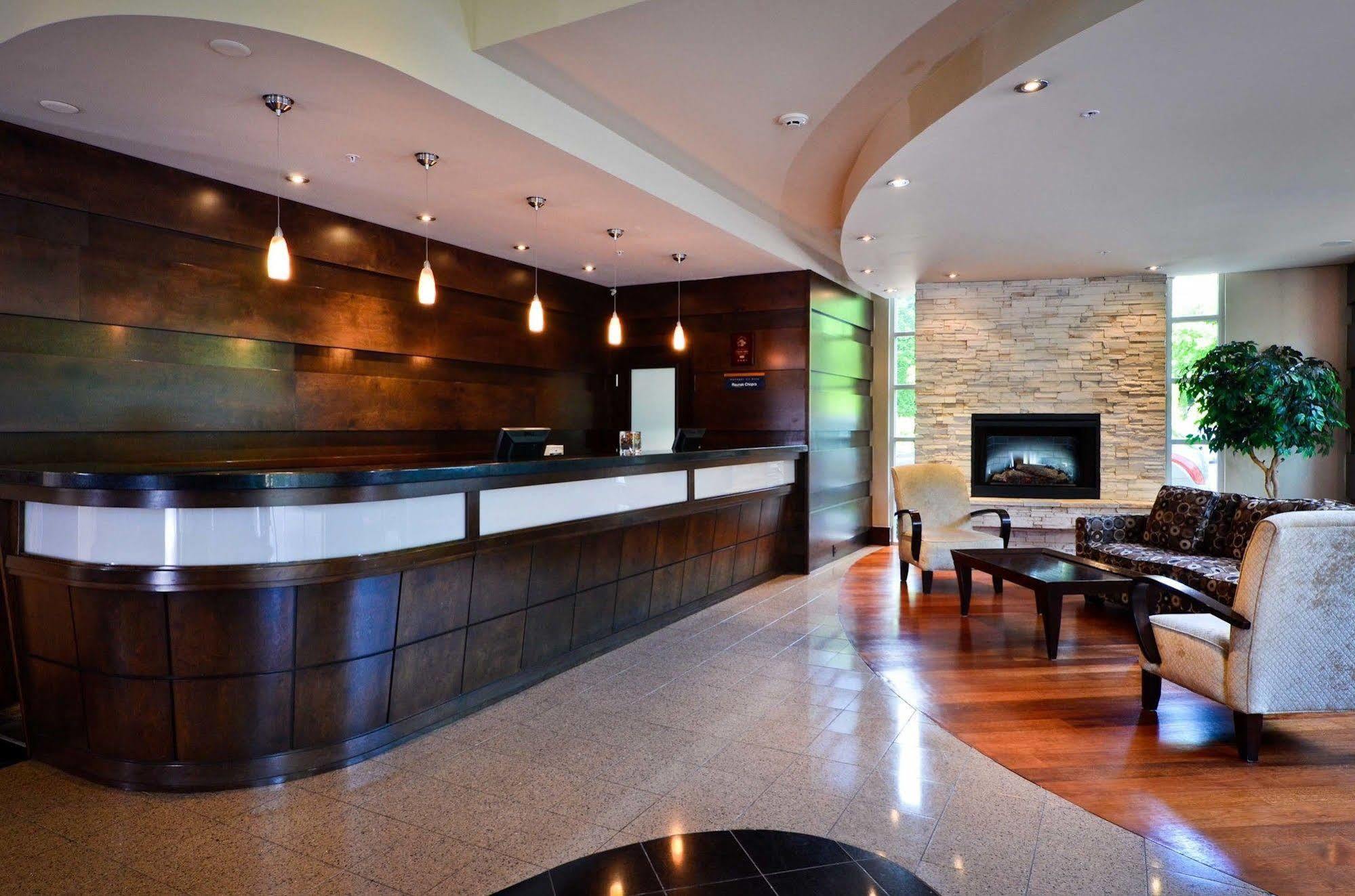 Sandman Suites Surrey - Guildford Exterior foto